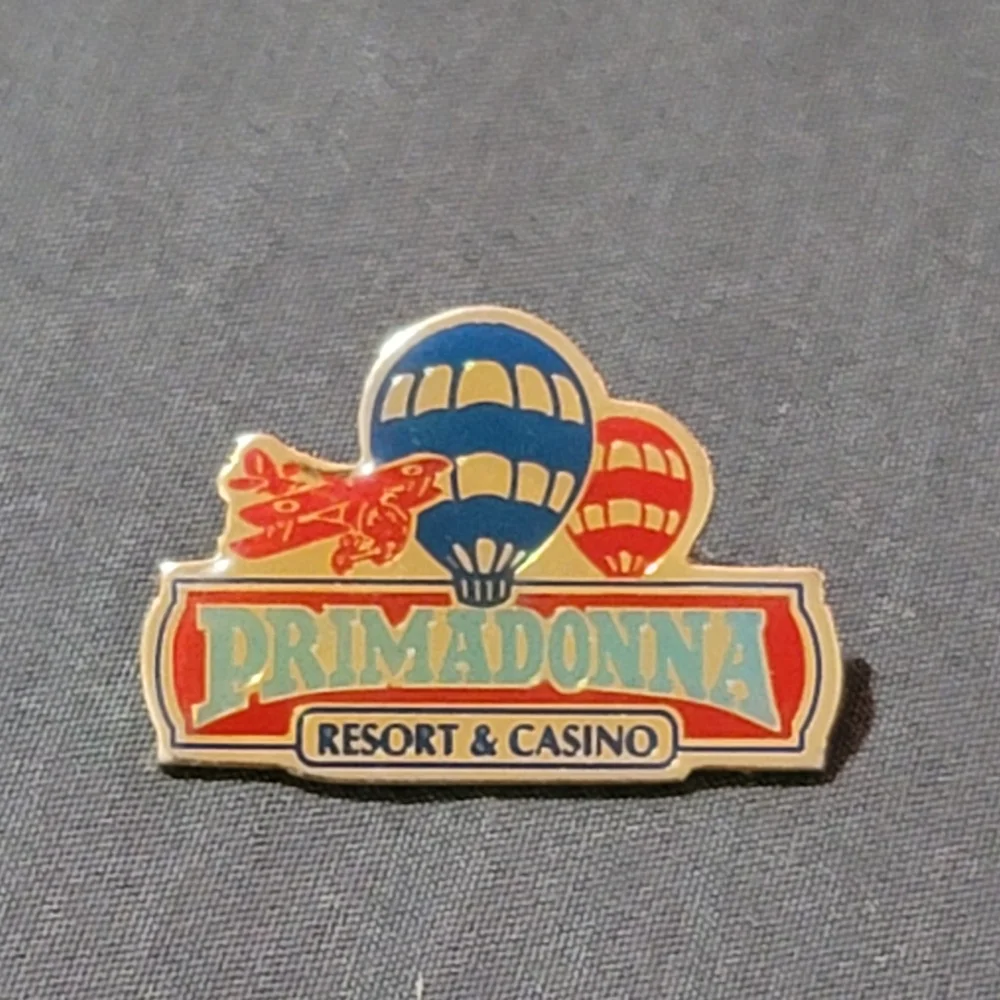 Vtg Primadonna Resort & Casino Lapel Pin